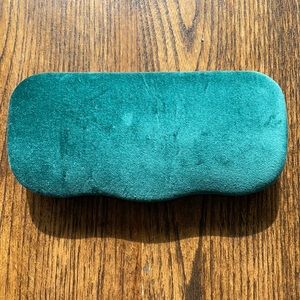 NWOT Gucci sunglass case